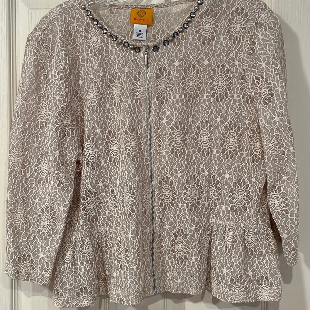 Very cute Lacy Peplum Lightweight Jacket/top
